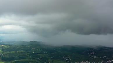 4K航拍山间暴雨如注自然风光空镜头视频的预览图